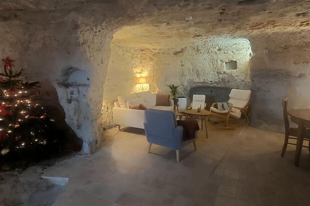 Troglo Entre Caves Et Chateaux Montlouis-sur-Loire Zewnętrze zdjęcie
